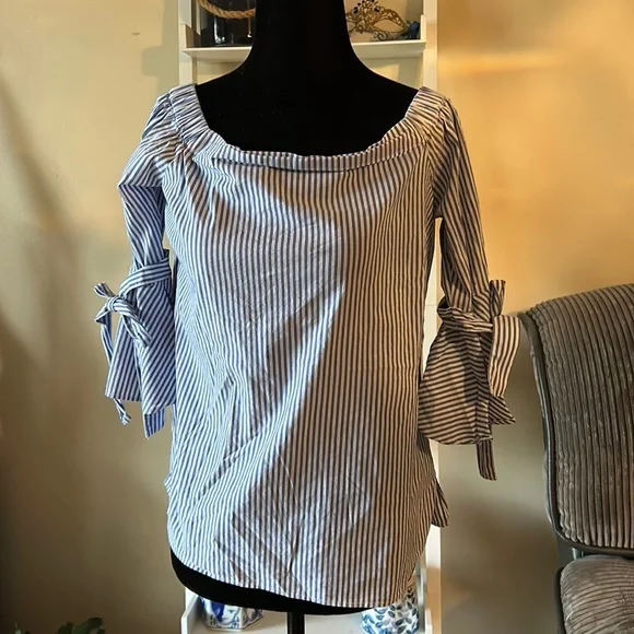 H&M blue/white striped top size 8 - Picture 6 of 12